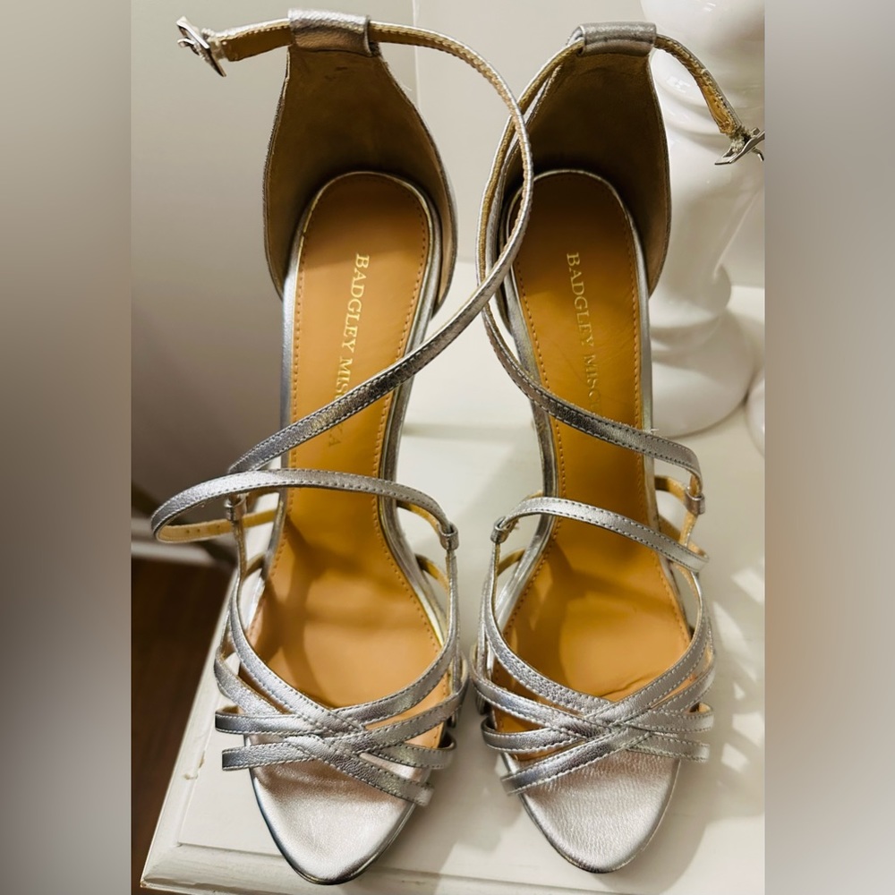 Badgley Mischka Silver Sandals